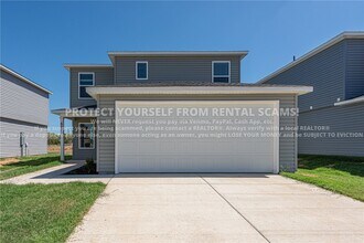 Building Photo - 605 Marsol St