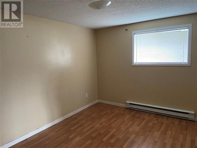 Building Photo - 6 Edgecombe Dr