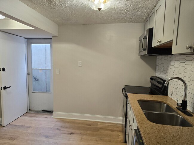 Foto del edificio - 11714 Balsamwood Terrace