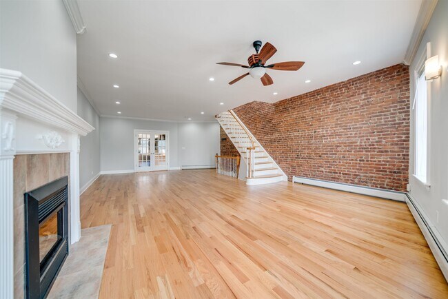 Foto del edificio - 369 3rd St