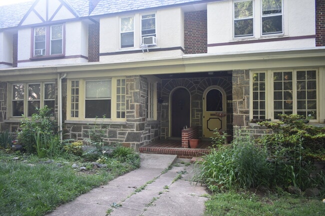 Building Photo - 6306 Frederick Rd