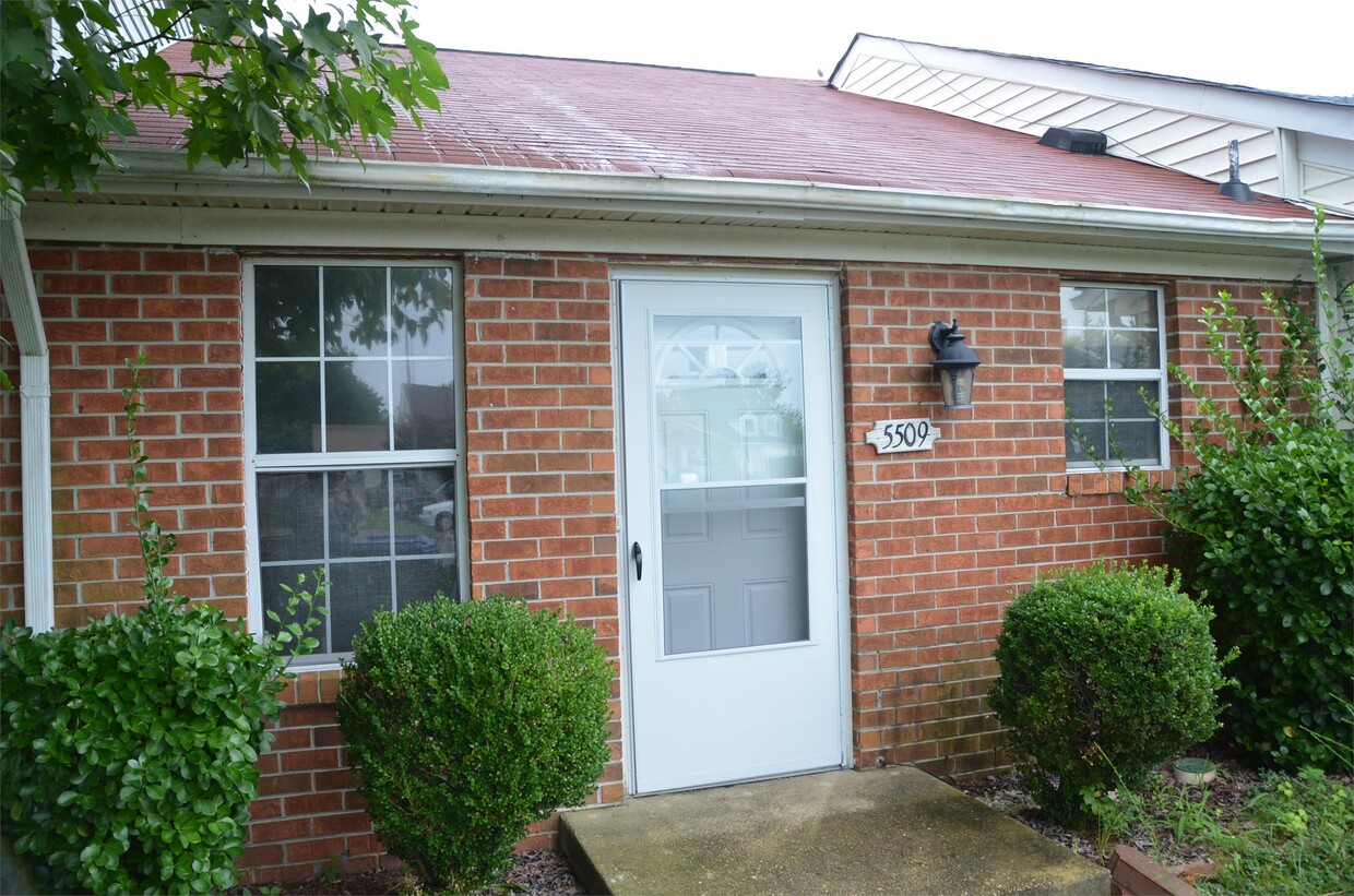 Primary Photo - 5509 Lynbrook Landing