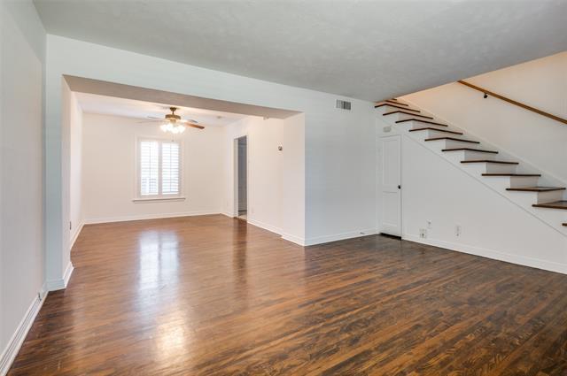 Building Photo - 6465 Bordeaux Ave