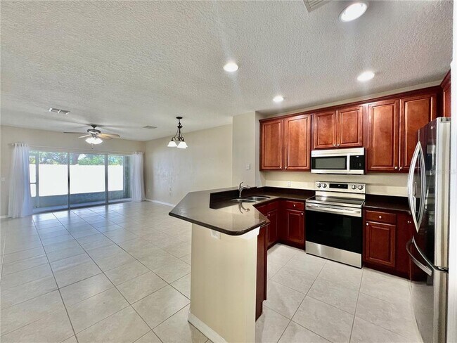 Foto del edificio - 20464 Needletree Dr