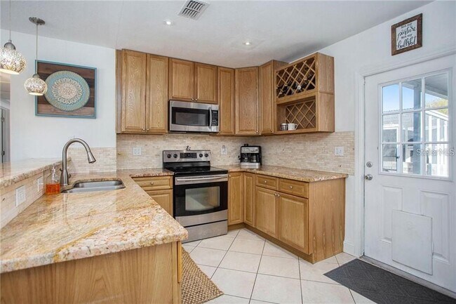 Foto del edificio - 3209 W Tyson Ave
