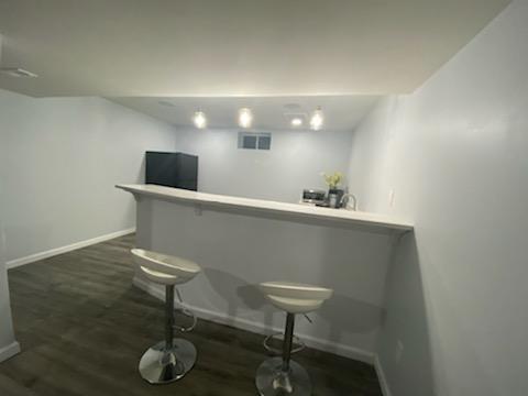 Building Photo - 22228 Fairlawn Dr