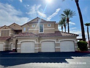 Building Photo - 5855 Valley Dr