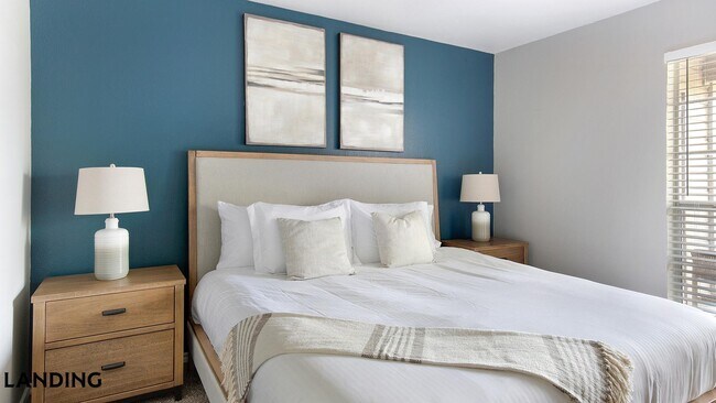 Foto del edificio - 6000 Randolph Blvd