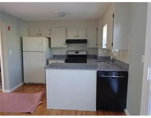 Building Photo - 9 Lydon Ln