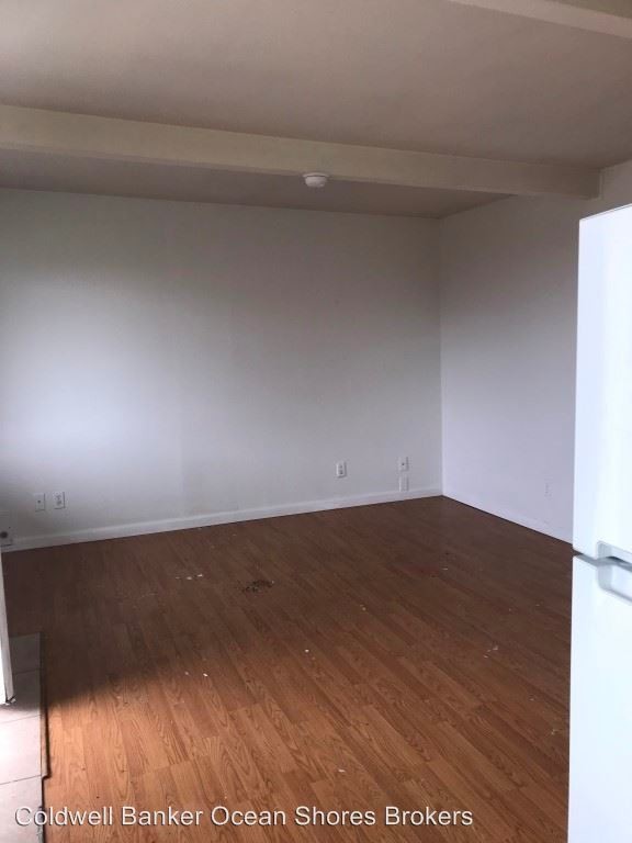 Building Photo - 153 Barnacle Ave NW