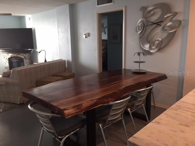 Building Photo - 9 Haig Pl