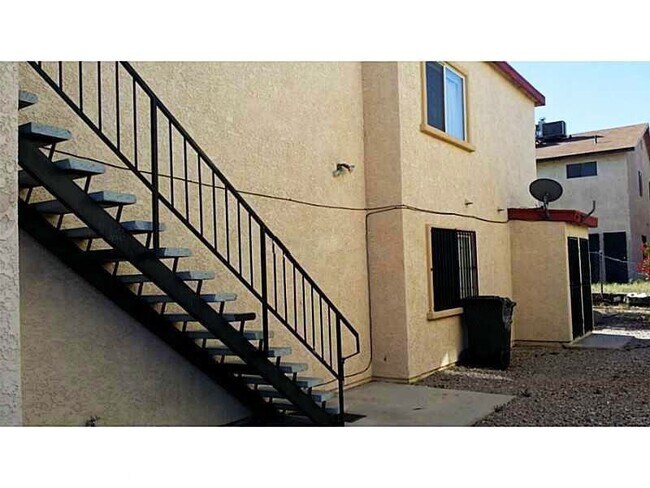 Building Photo - 6979 Issac Ave