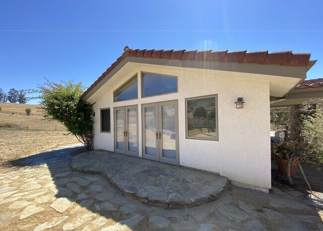 Foto del edificio - 3812 Sequoia Dr