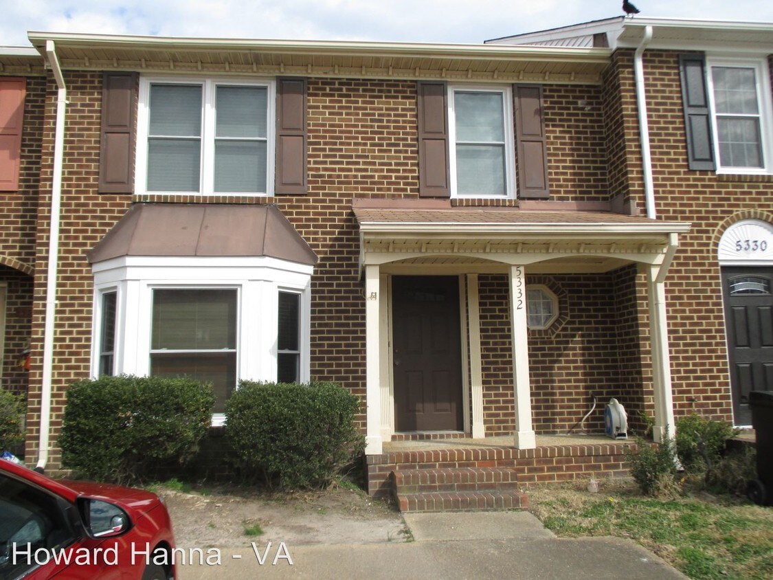 3 br, 2.5 bath House 5332 Kindlewood Drive House Rental in Virginia