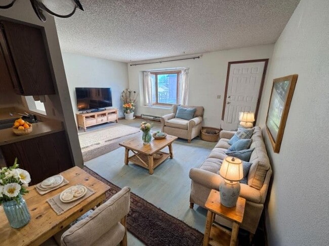 Building Photo - 2 bedroom in Billings MT 59105