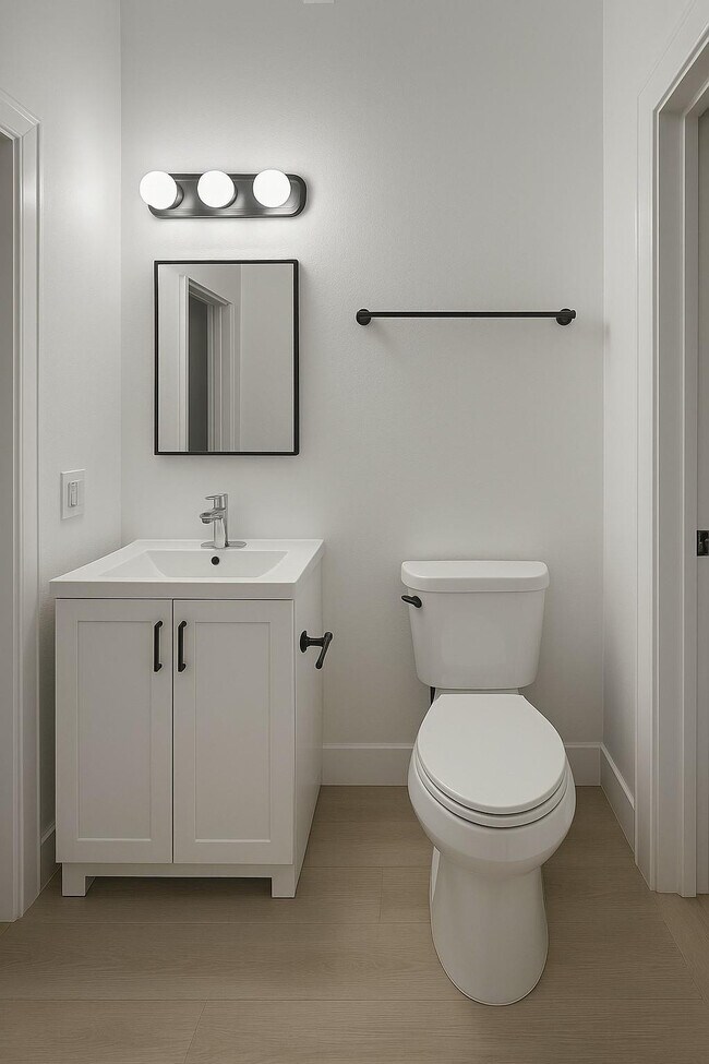 Building Photo - 320 NE 13th Ave