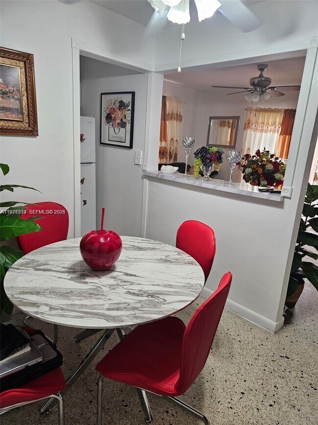 Foto del edificio - 1434 NW 2nd St