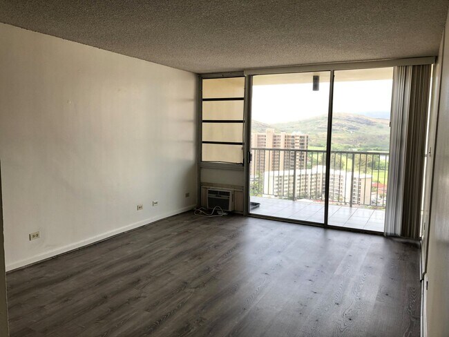 Foto del edificio - Great Salt Lake Location! 2/2 with 2 parki...