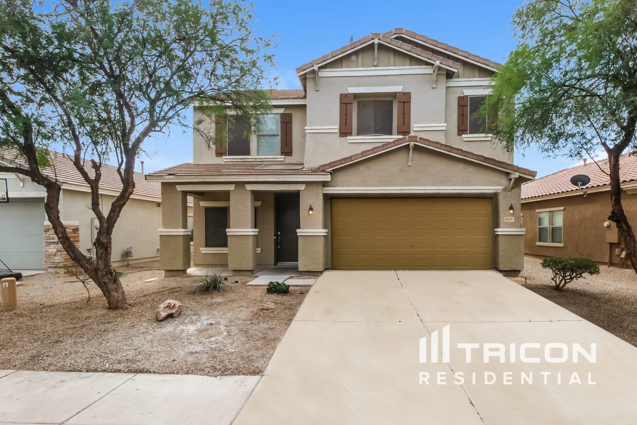 Foto principal - 899 E Desert Rose Trail