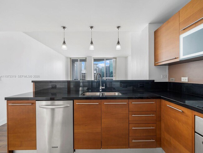 Foto del edificio - 253 NE 2nd St