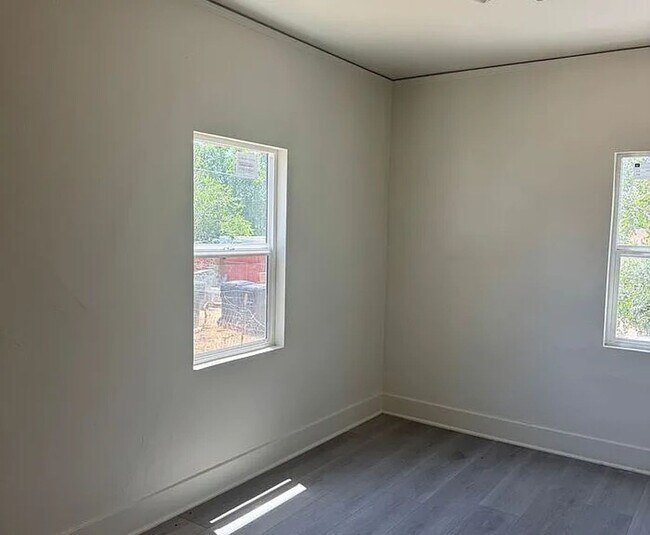 Foto del edificio - Charming 3BR House in Sacramento