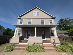 Building Photo - 24 Thompson Ct