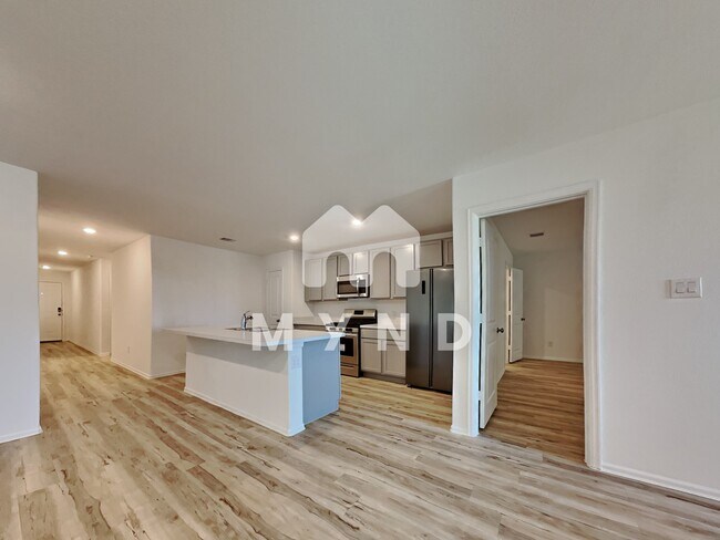 Building Photo - 512 Autumnwood Way