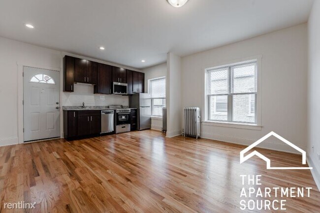 Foto del edificio - Studio, 1 bath House - 4845 N Kimball Ave ...