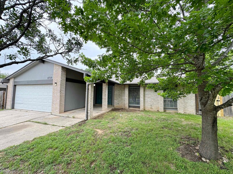 Foto principal - 8739 Glen Bluff