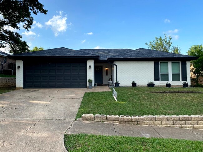 Photo - 6505 Highview Terrace House