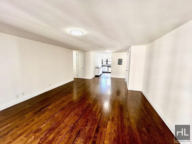 Foto del edificio - East 89th STREET