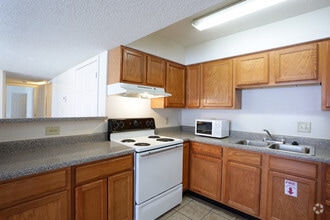 Interior Photo - Magnolia Court