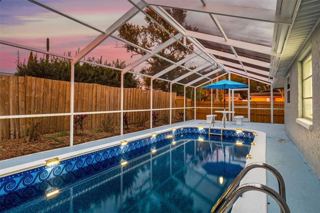 Foto del edificio - 7835 Birchwood Dr