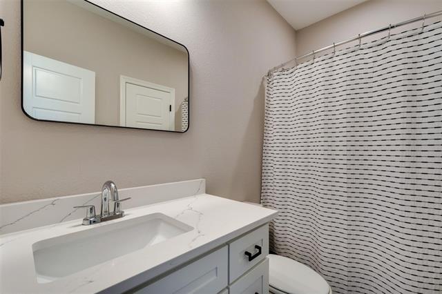 Building Photo - 910 White Marlin Dr