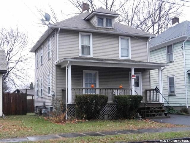 Building Photo - 133 Foxhall Ave