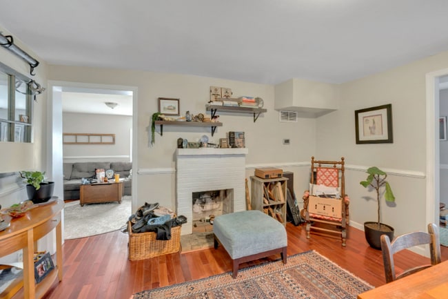 Building Photo - 922 Monticello Ave