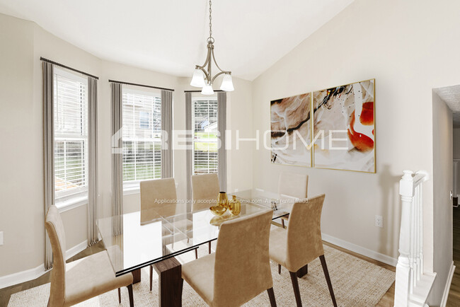 Foto del edificio - 3776 Riverside Pkwy