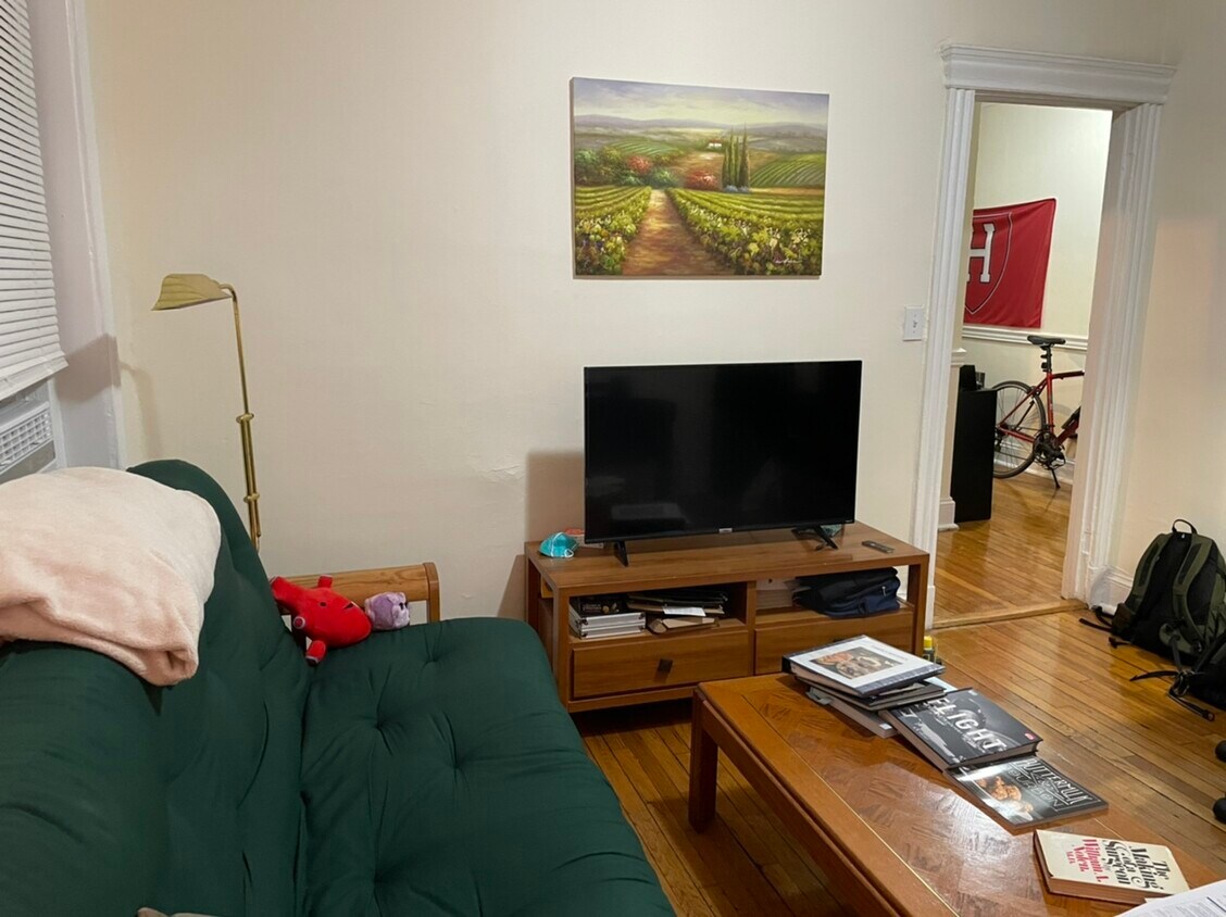 368 Riverway, Boston, MA 02115 Condo for Rent in Boston, MA