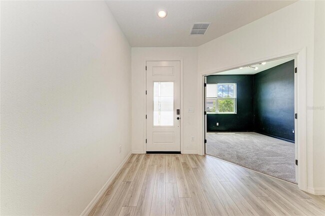 Building Photo - 5826 143rd Ct E
