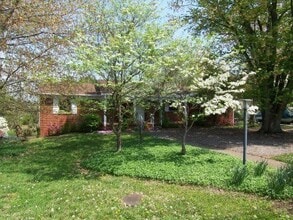 Building Photo - 200 Suburban Rd