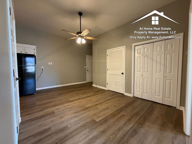 Foto del edificio - 13 W 5th St