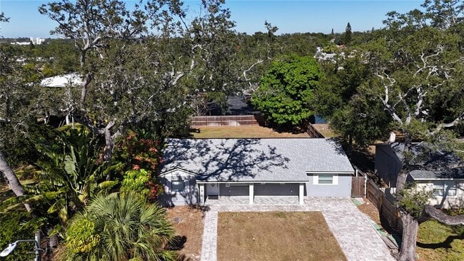 Building Photo - 1408 Rogers St