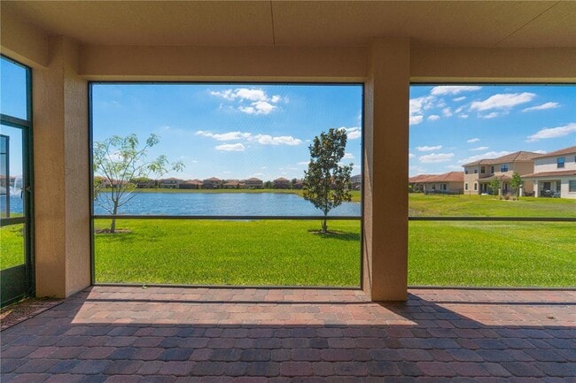 Building Photo - 13124 Woodford St