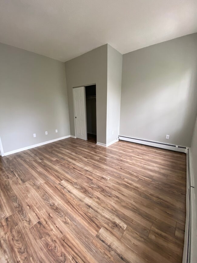 164 Bassett St Unit 4, New Haven, CT 06511 Apartments in New Haven, CT