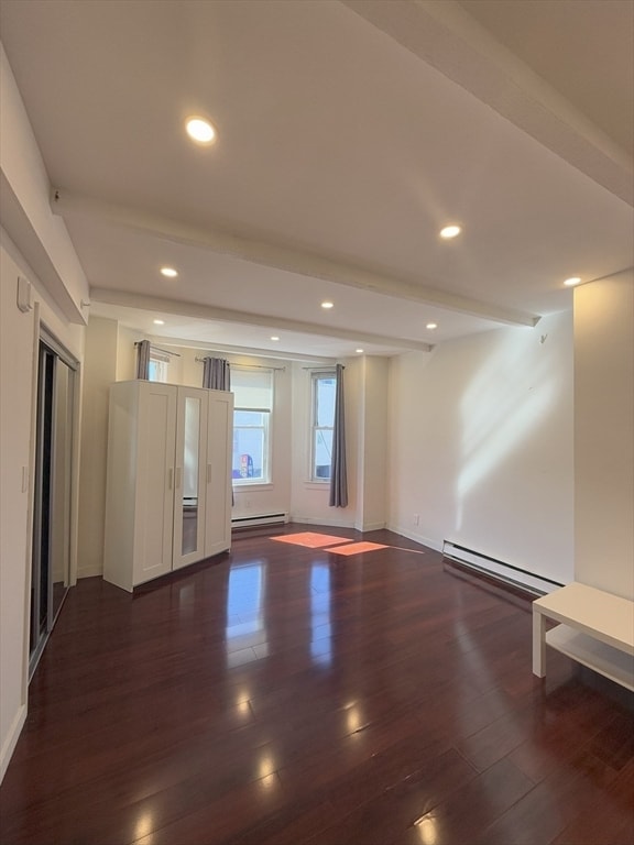 Building Photo - 70 Bennington St