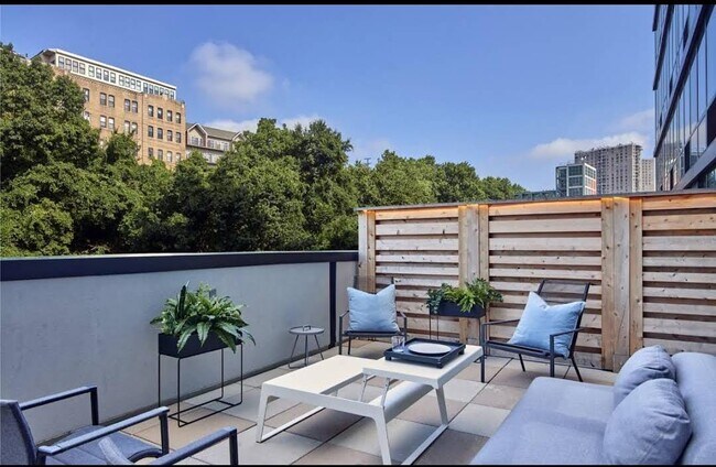 Foto del edificio - 772 Jackson St
