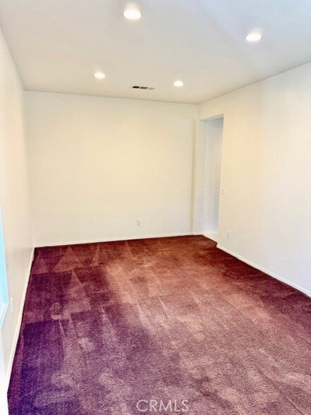 Foto del edificio - 1562 Cheshire Dr
