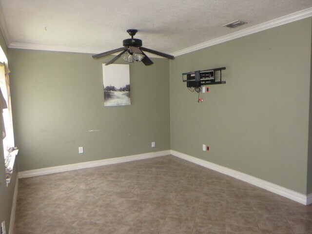 Foto del edificio - 8811 Burford Ln