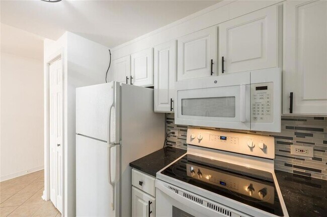 Foto del edificio - 375 Ralph McGill Blvd NE