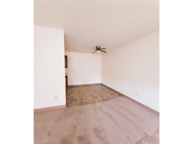 Foto del edificio - 528 N Grant St